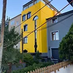 Istanbul Bogaz\'Inda, Bahceli, 5 Katli Villa-500M2