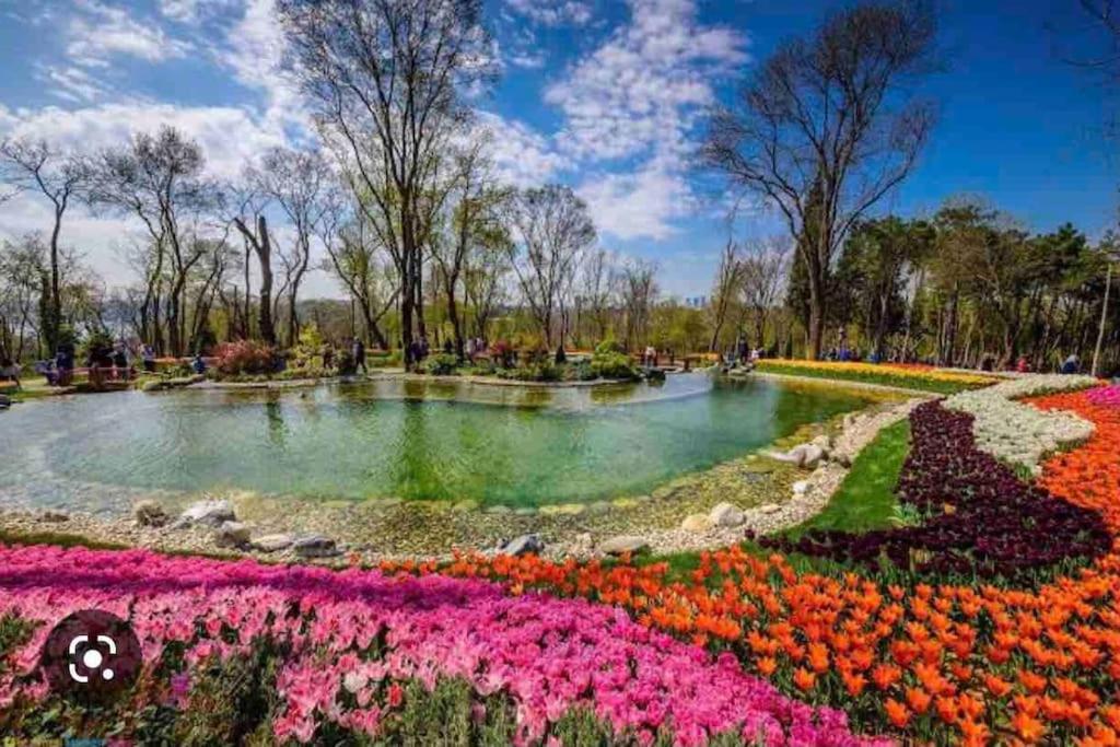 Bogaz'inda, Bahceli, 5 Katli Villa-500m2 Holiday home Istanbul
